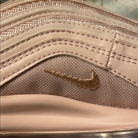 Nike pro max gently used - Picture 6 of 8